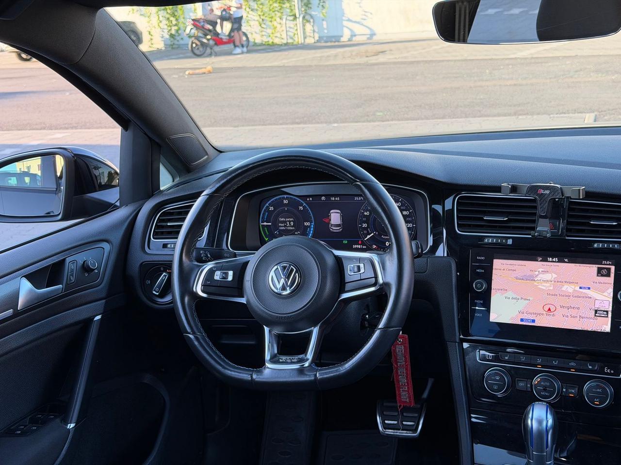 Volkswagen Golf 1.4 TSI GTE PHEV Executive #10313
