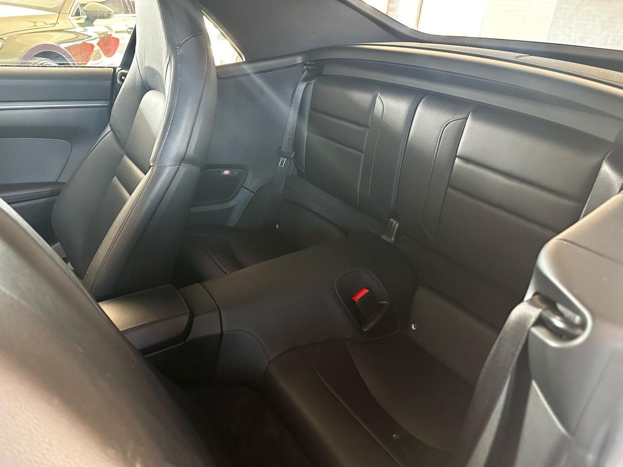 Porsche 911 Carrera Cabriolet