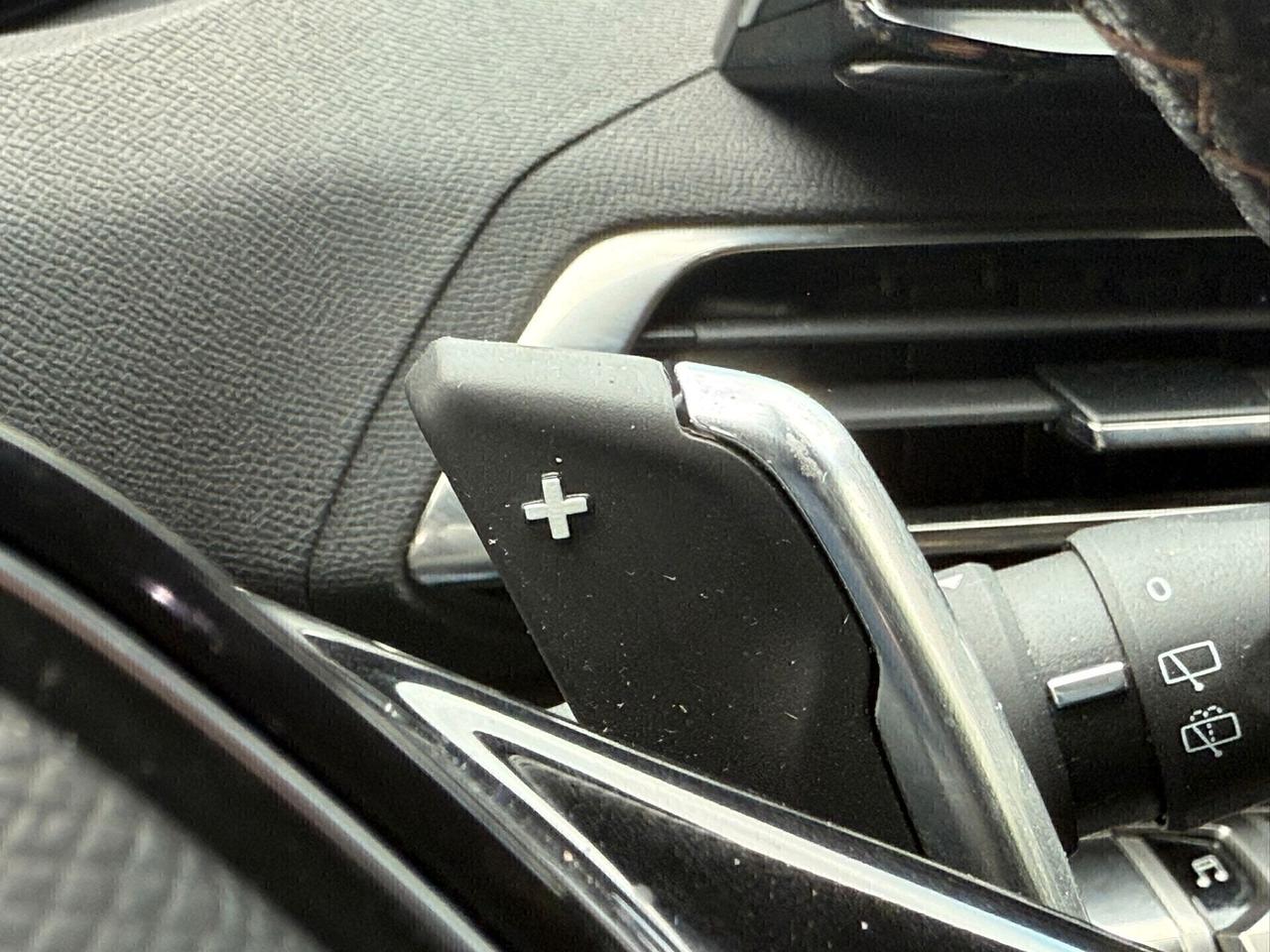 Peugeot 5008 BlueHDi 130 S&S EAT8 GT