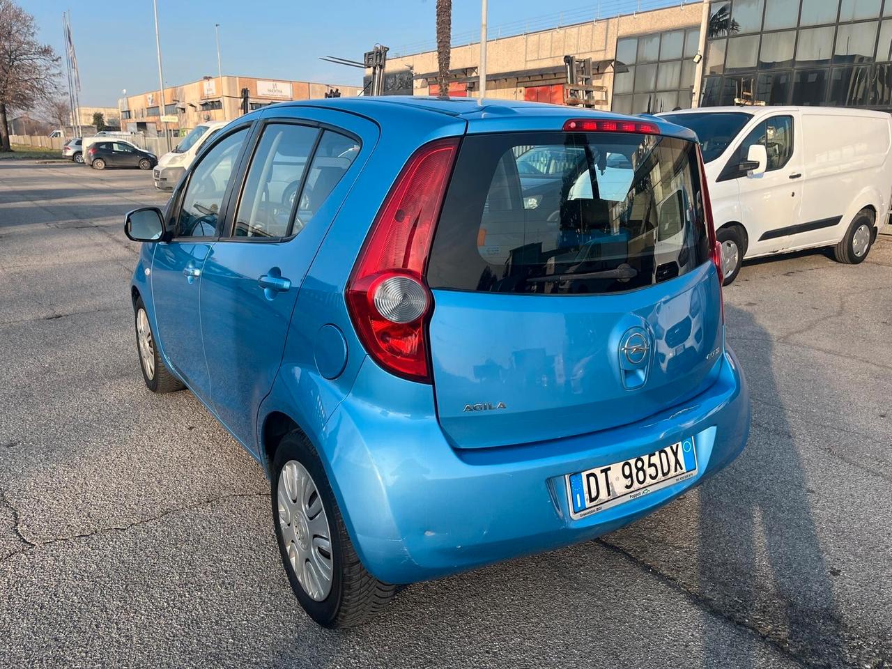 Opel Agila 1.0 12V 65CV **NEOPATENTATI**