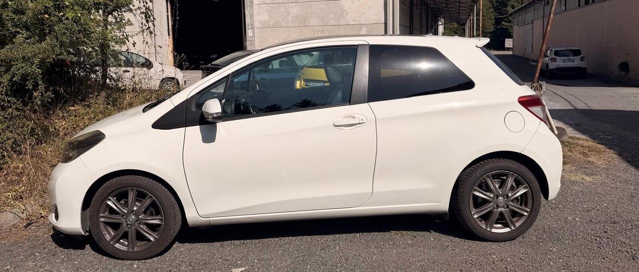 Toyota Yaris 1.3 3 porte Sol
