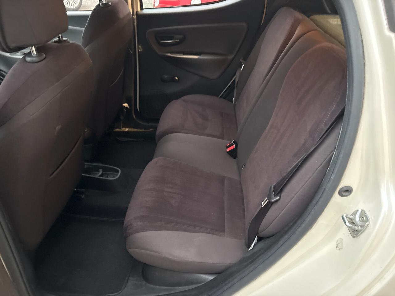 Lancia Ypsilon 0.9 Metano