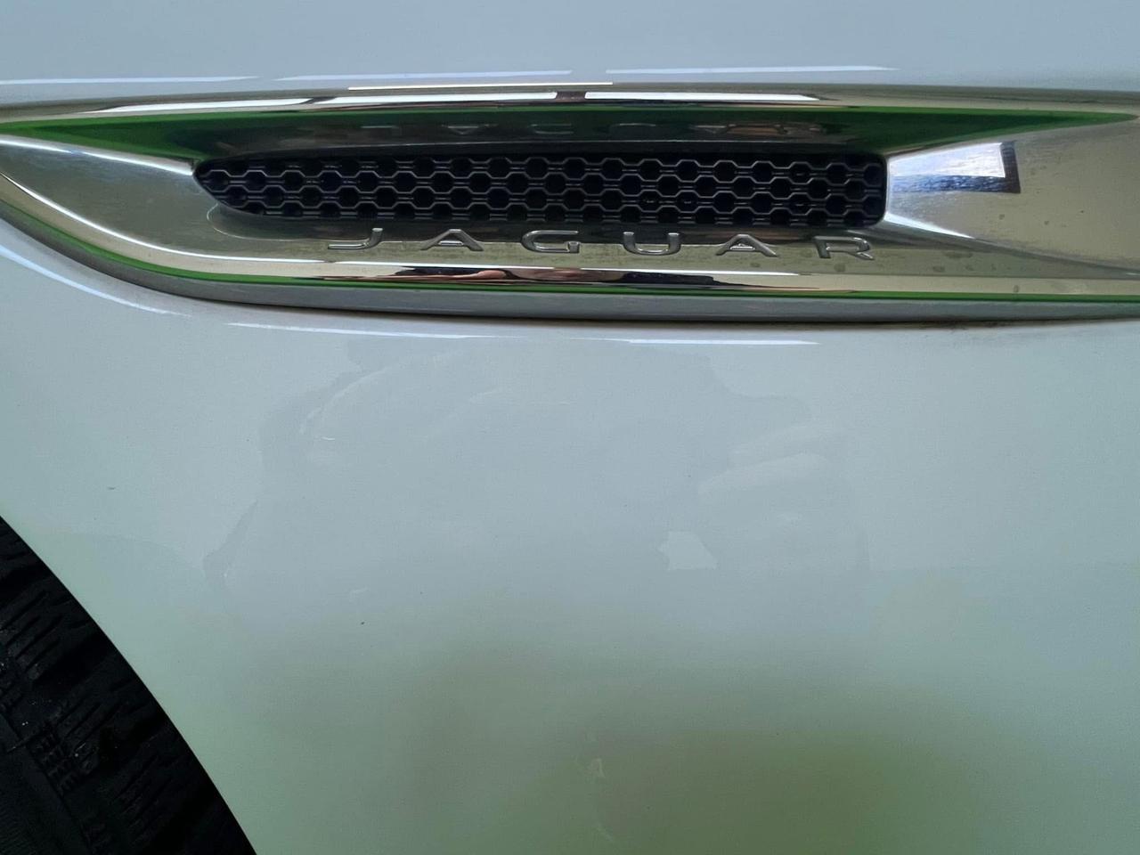 Jaguar XE 2.0 D 180 CV Portfolio