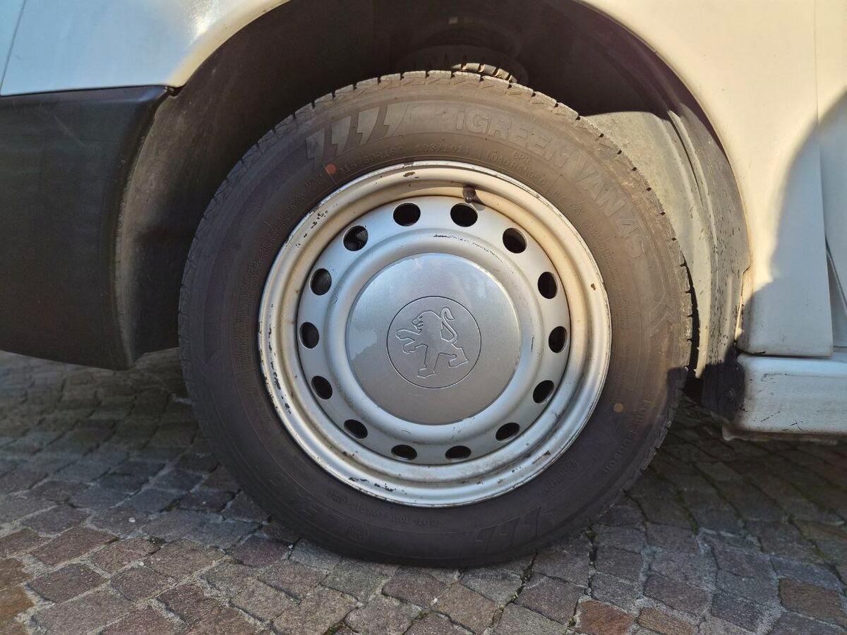 Peugeot Expert 2.0 hdi 125(130)cv L1H1 10q vetr. Aff. E5