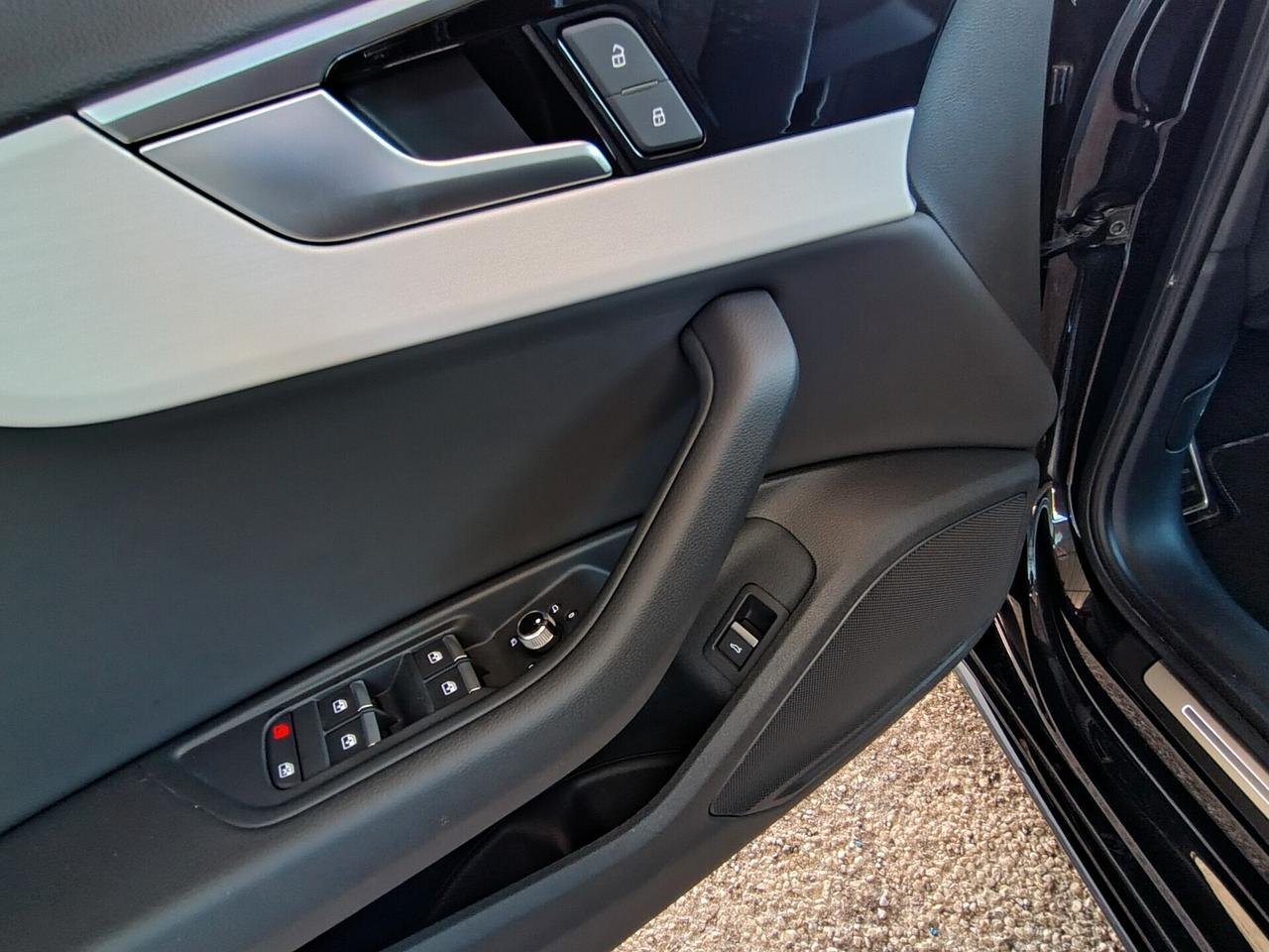 Audi A4 Avant 40 TDI quattro S tronic line edition