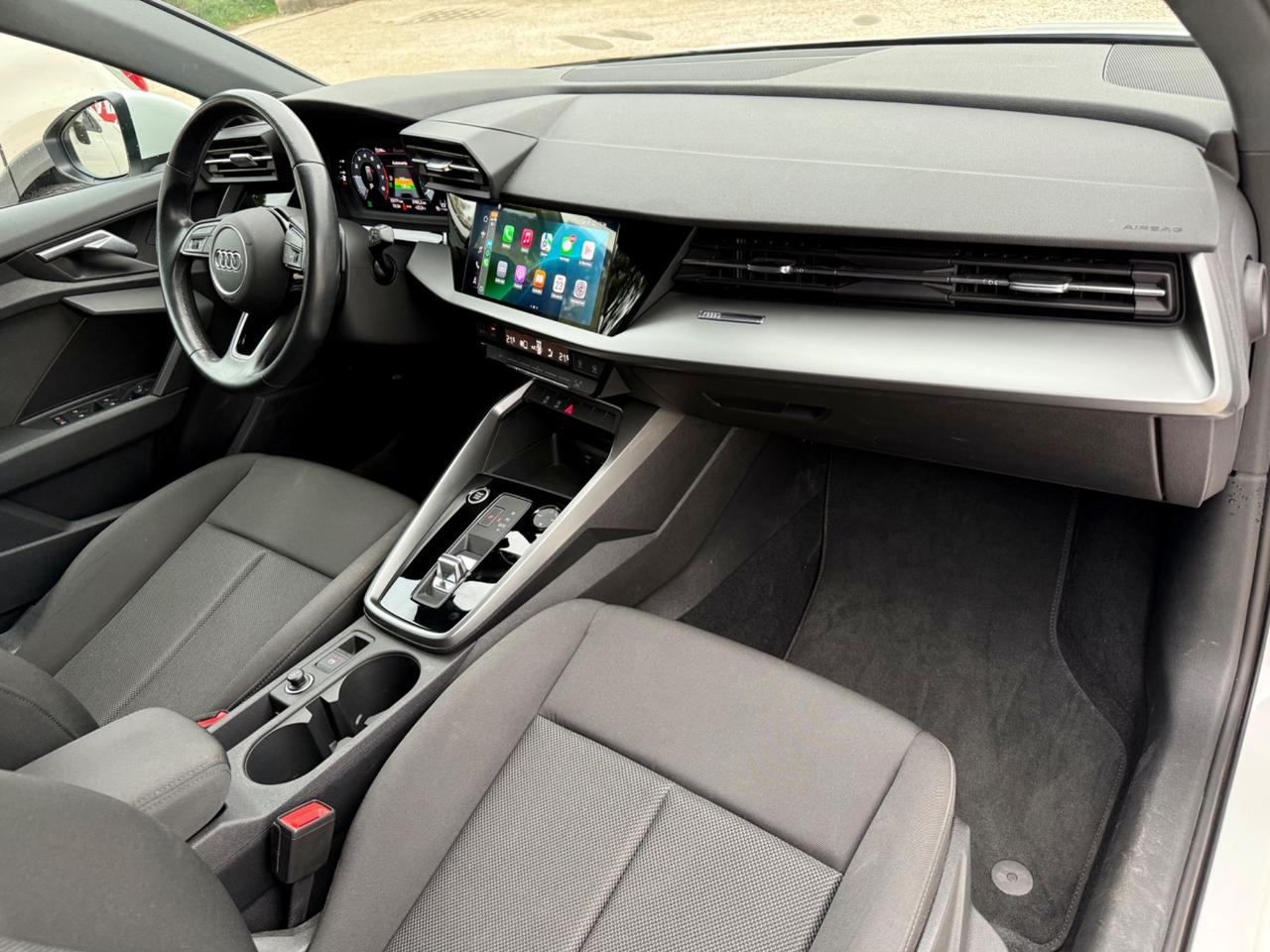 Audi A3 SPB 30 g-tron S tronic line edition