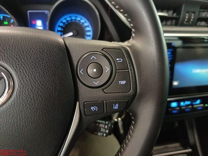 Toyota Auris 1.4 D-4D Active