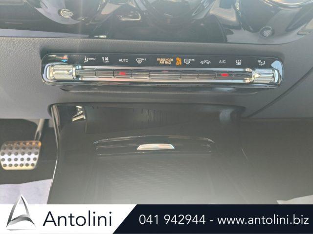 MERCEDES-BENZ A 250 e hybrid EQ AMG Line Premium