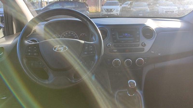 Hyundai i10 i10 1.0 MPI Tech