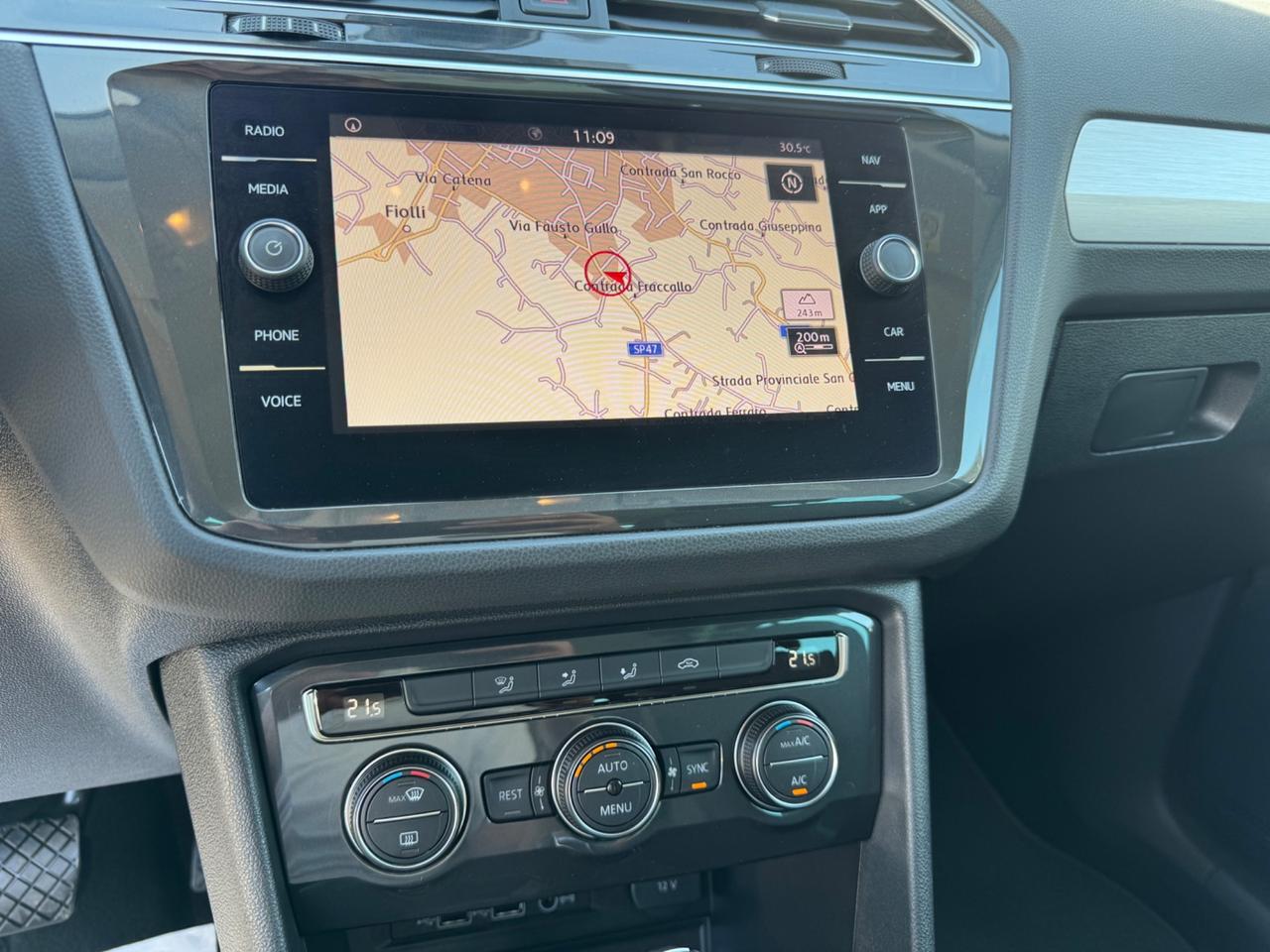 Volkswagen Tiguan 2.0 TDI SCR DSG Business BlueMotion Technology