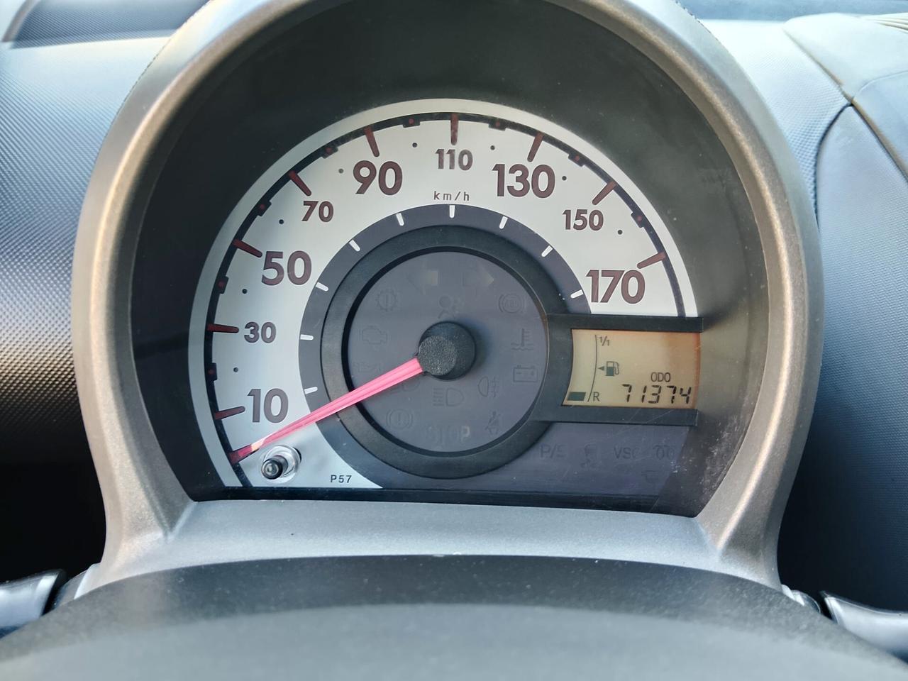 Peugeot 107 1.0 68CV 5p. Desir 71.000km Unico proprietario