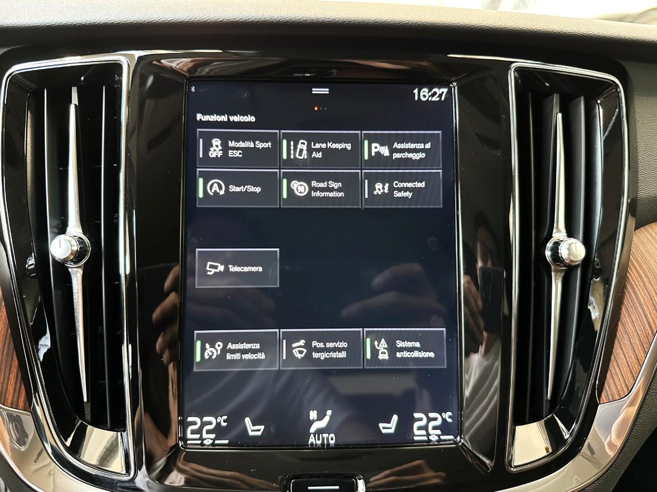 Volvo V60 2.0 d4 Inscription geartronic-19"-Carplay-Camera-Pelle