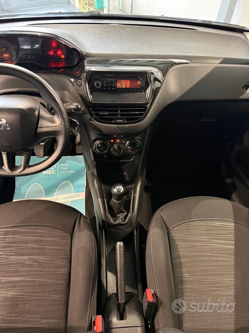 PEUGEOT 208 - 2014 - 117000 KM - BENZINA -NEOPATENTATI
