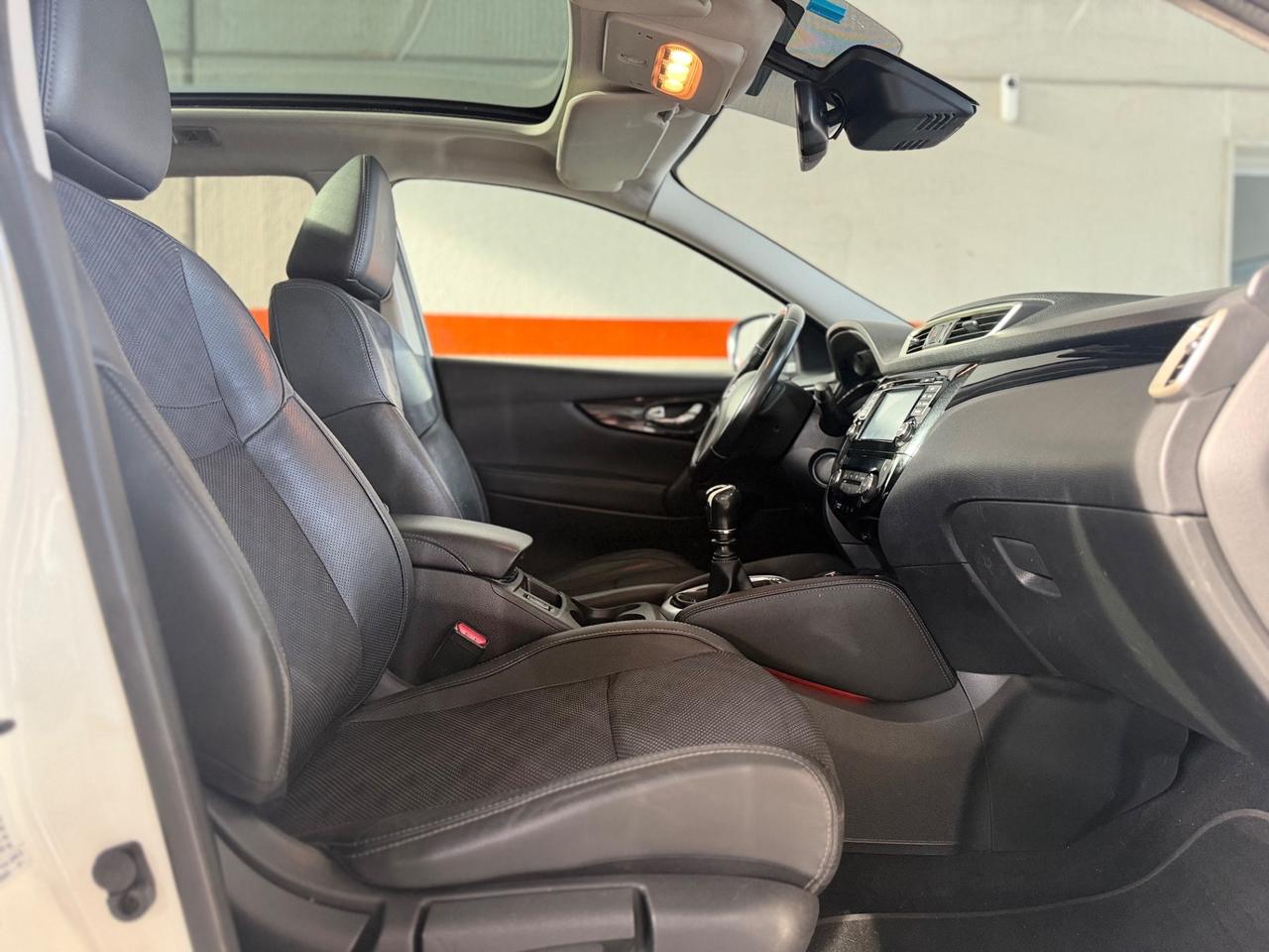 Nissan Qashqai 1.2 DIG-T Acenta PEEMIUM NEOPATENTATI