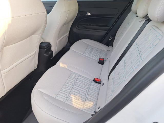 FIAT 600 Hybrid 110 CV DCT MHEV La Prima