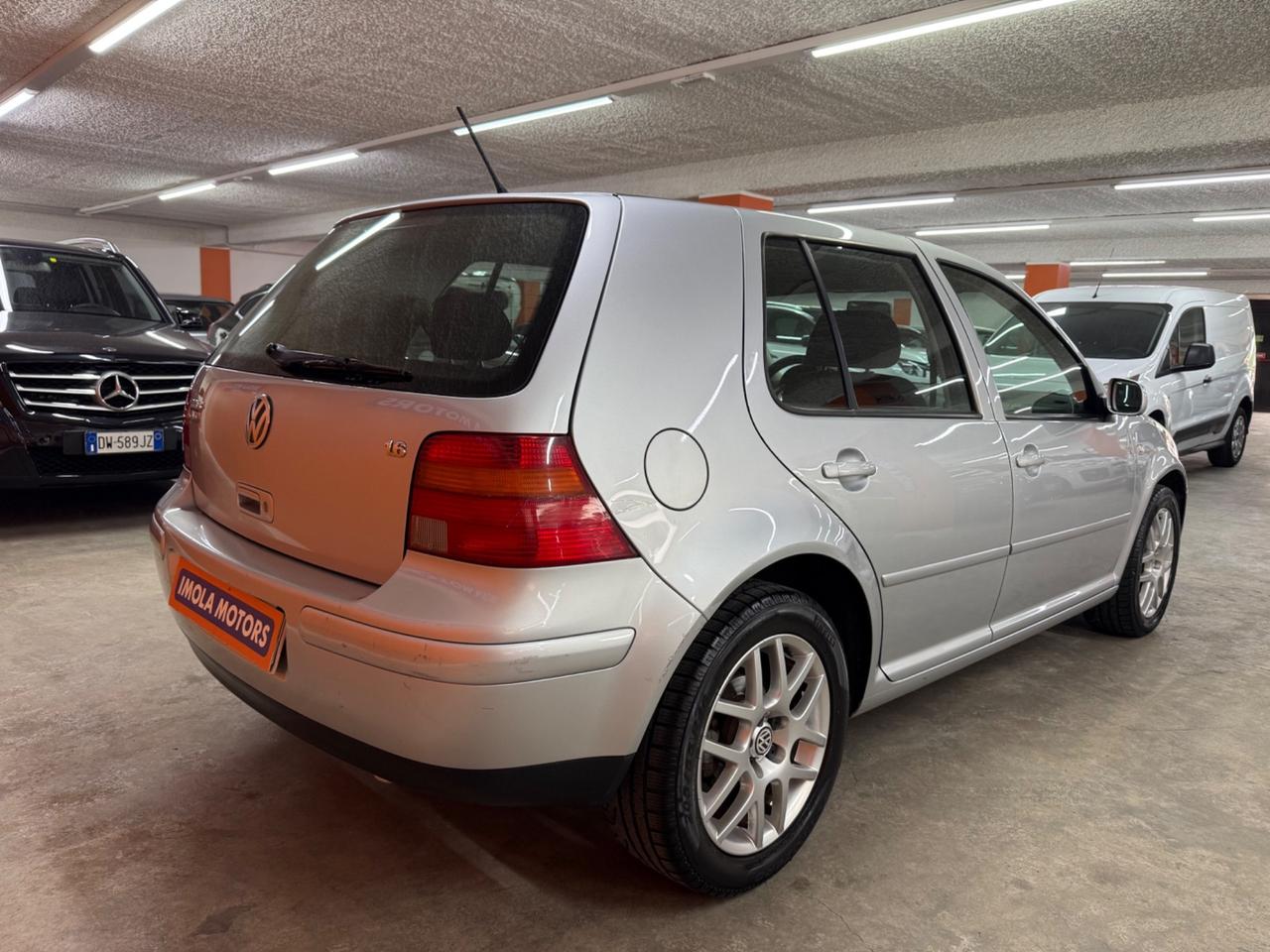 Volkswagen Golf 1.6 16V cat 5 porte Comfortline