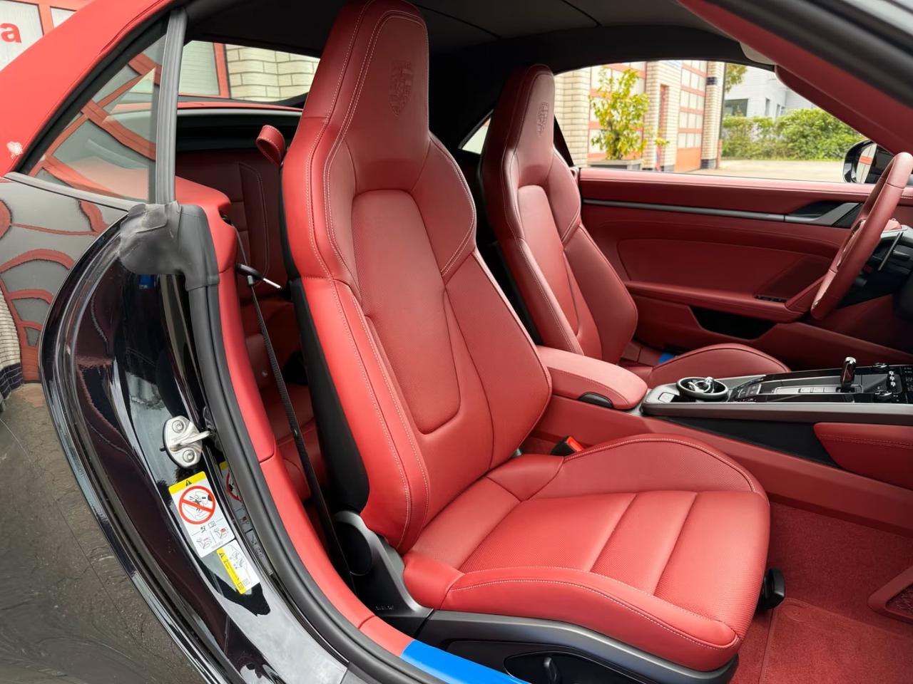 Porsche 911 Cabrio 3.0 Carrera 4 auto