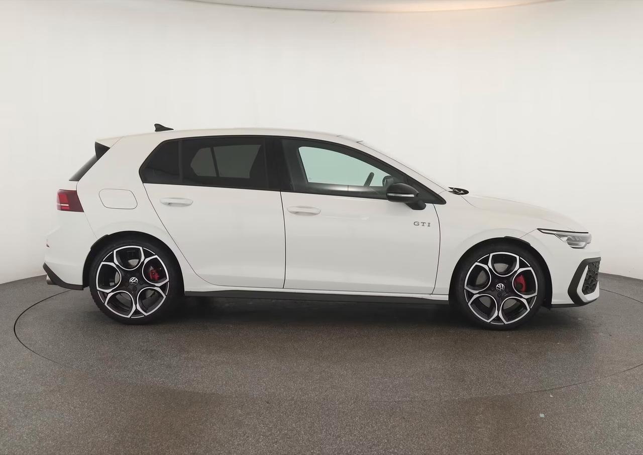 Volkswagen Golf GTI 2.0 TSI DSG 8.5 FENDINEBBIA/LED/HEAD/RETRO/