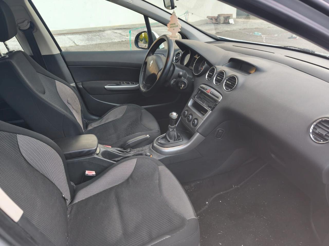 Peugeot 308 1.6 VTi 120CV 5p. Tecno