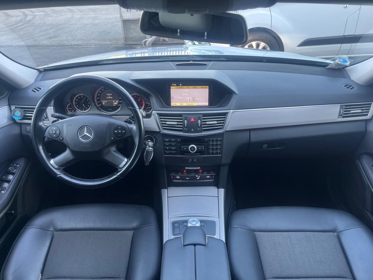 Mercedes-benz E 350 CDI BlueEFFICIENCY Avantgarde AMG