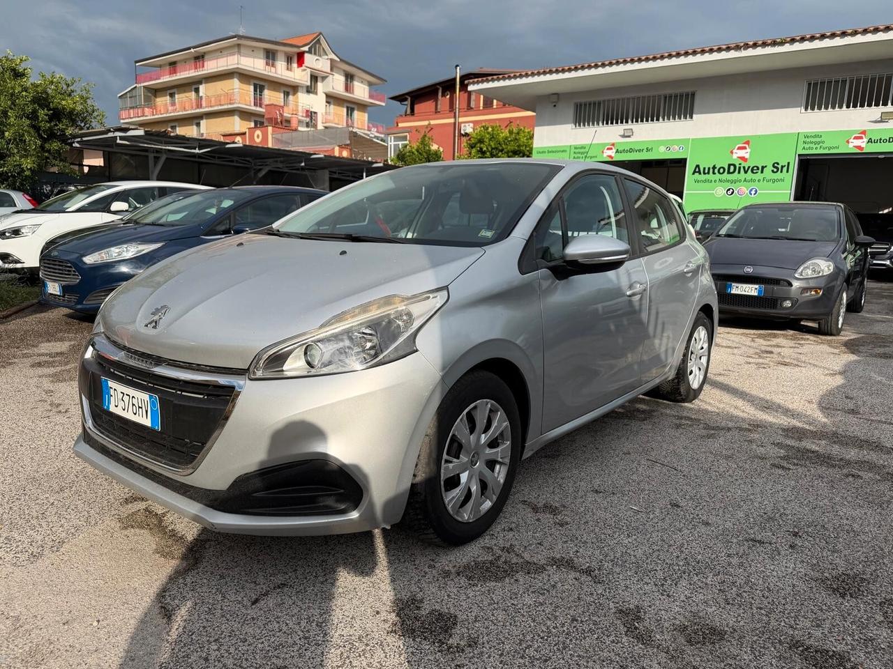 Peugeot 208 BlueHDi 75 5 porte Allure