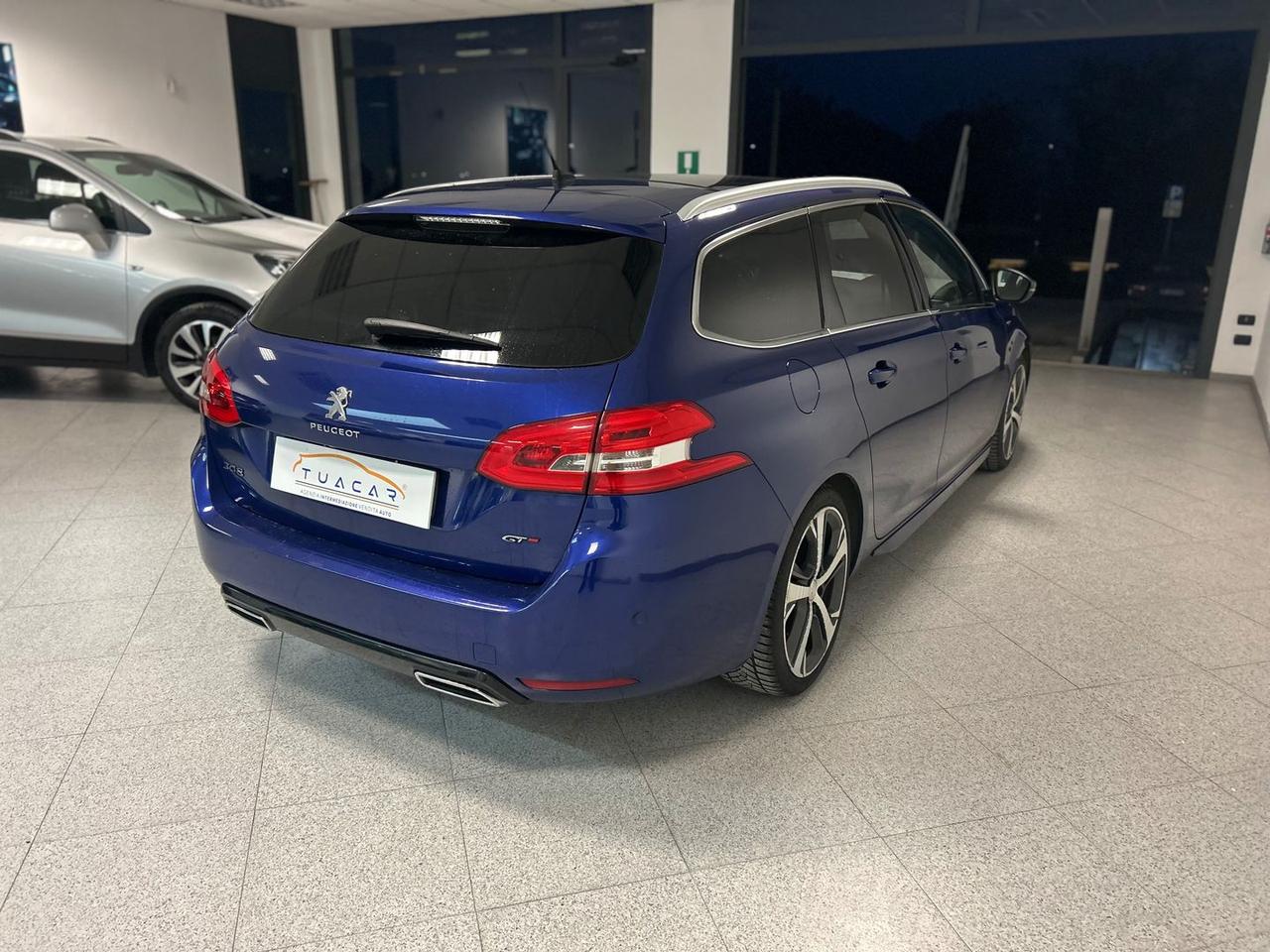 Peugeot 308 GT 2.0 Blue HDI 180 #8731