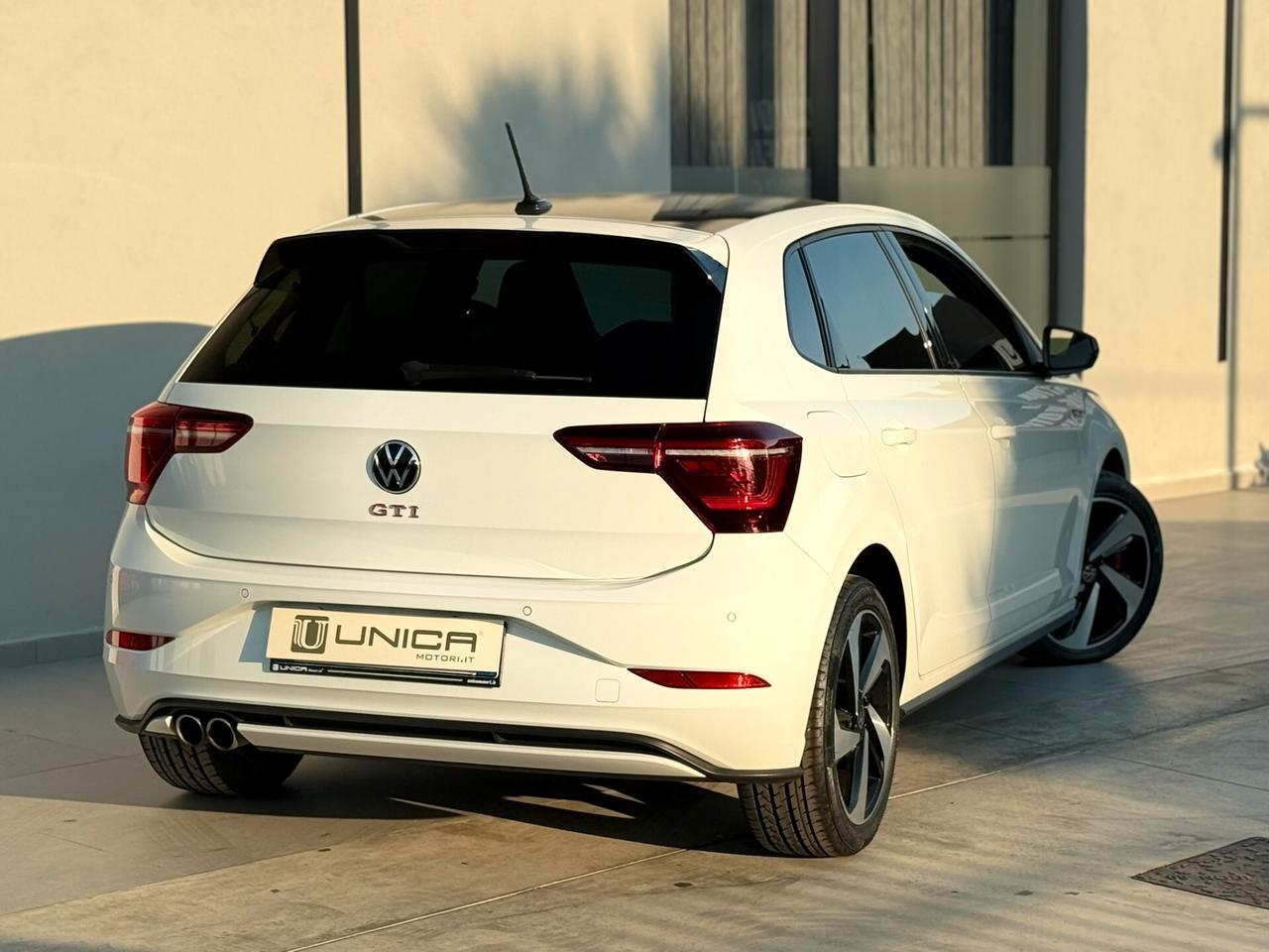 Volkswagen Polo GTI 2.0 TSI DSG MODELLO 2023 207CV ITALIANA