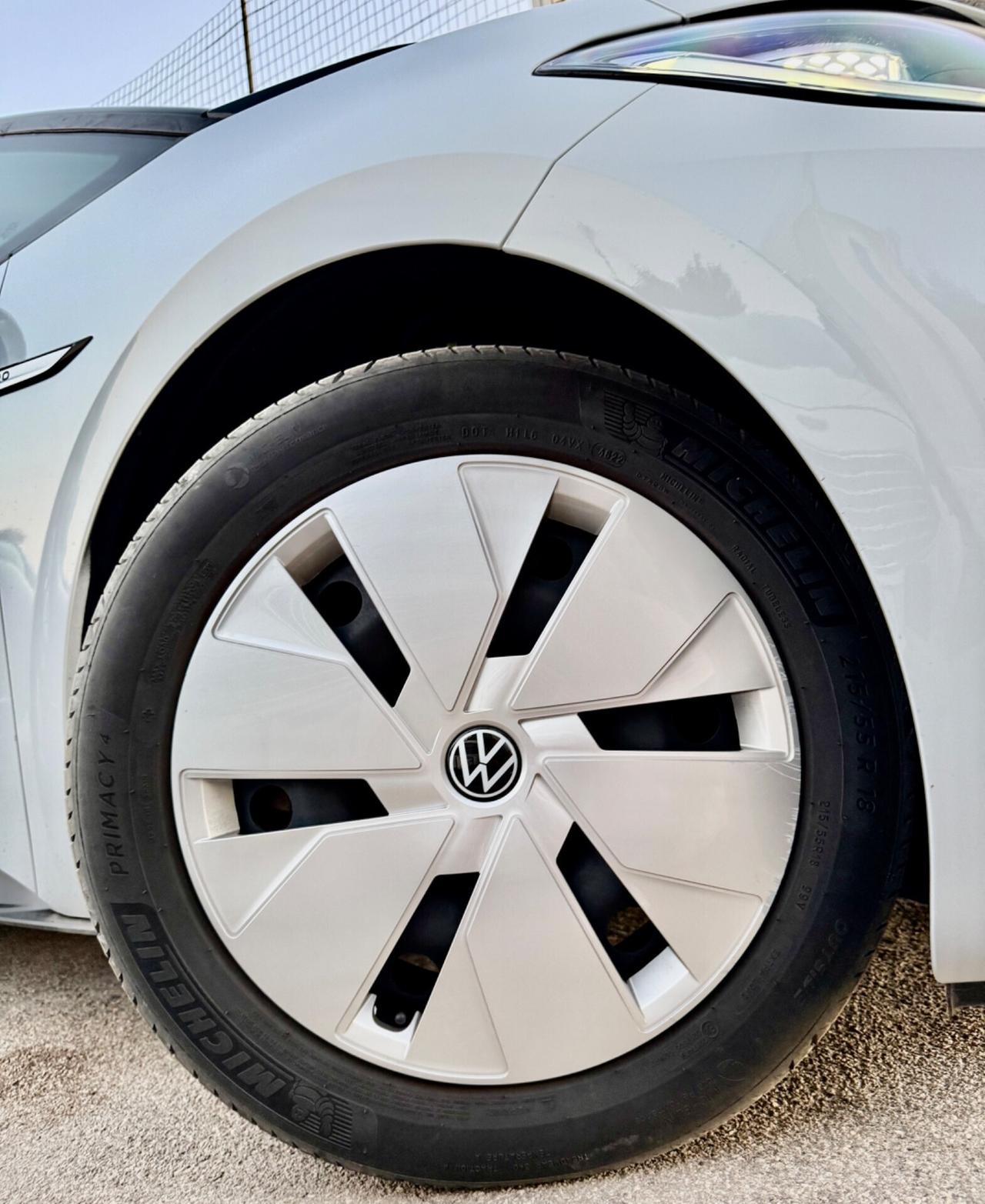Volkswagen ID.3 Family,Tetto Panoramico,Fari IQ.LIGHT,FULL OPTIONAL