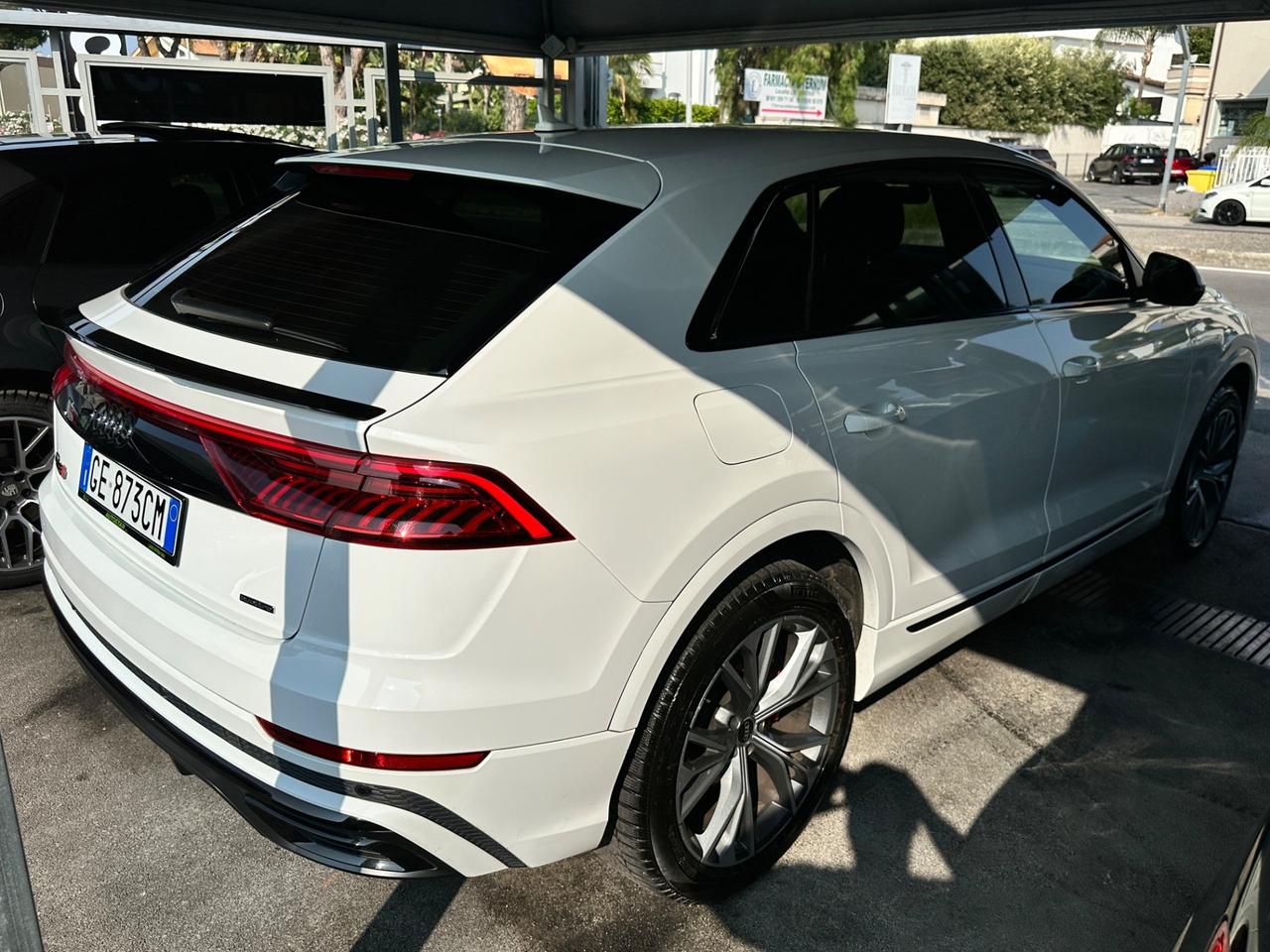 Audi Q8 50 TDI 286 CV S-LINE STRAFULL 2021