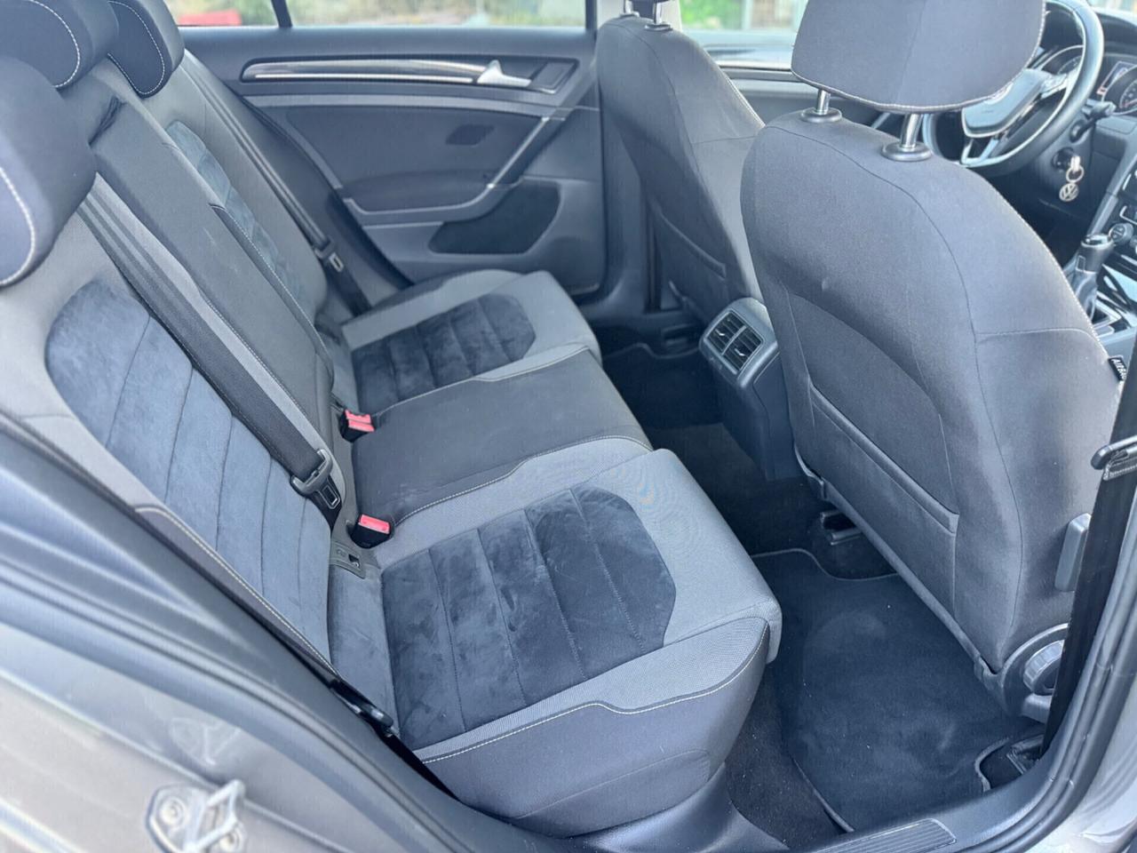 Volkswagen Golf 1.6 TDI 110 CV DSG 5p. Comfortline BlueMotion Tech.