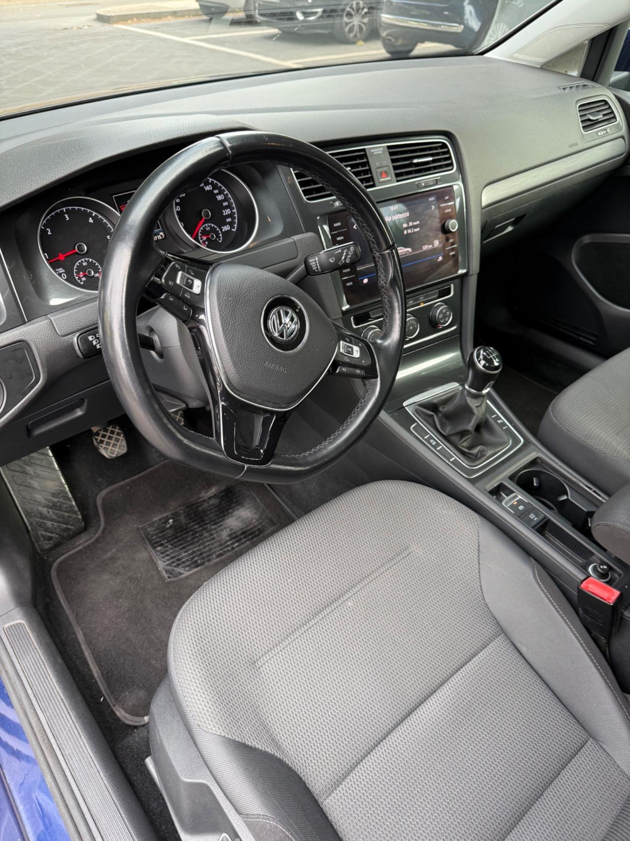 Volkswagen Golf 1.6 TDI 115 CV 5p. Business BlueMotion Technology