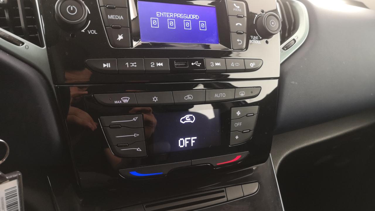 LANCIA Ypsilon III 2021 - Ypsilon 1.0 firefly hybrid Oro s&s 70cv