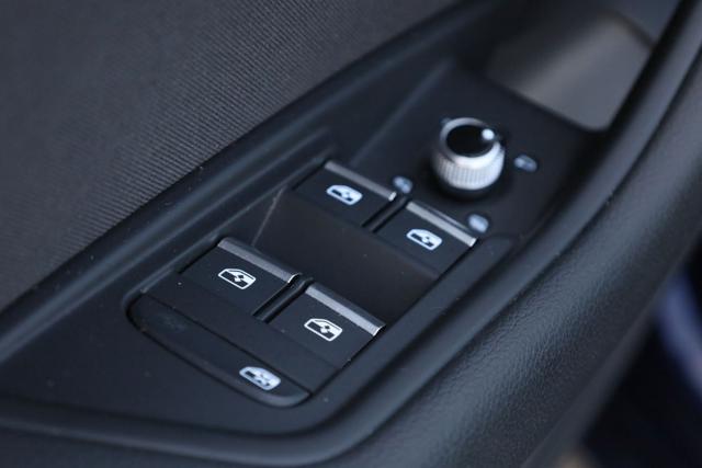 AUDI A4 Avant 35 TDI/163 CV S tronic Prezzo Netto
