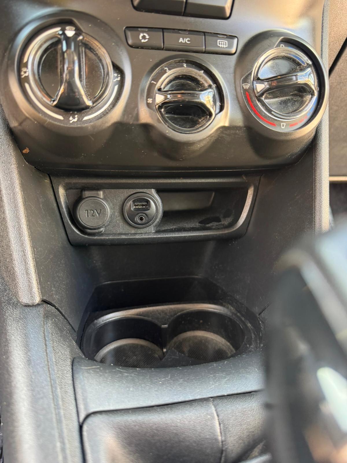 Peugeot 208 BlueHDi 75 Style