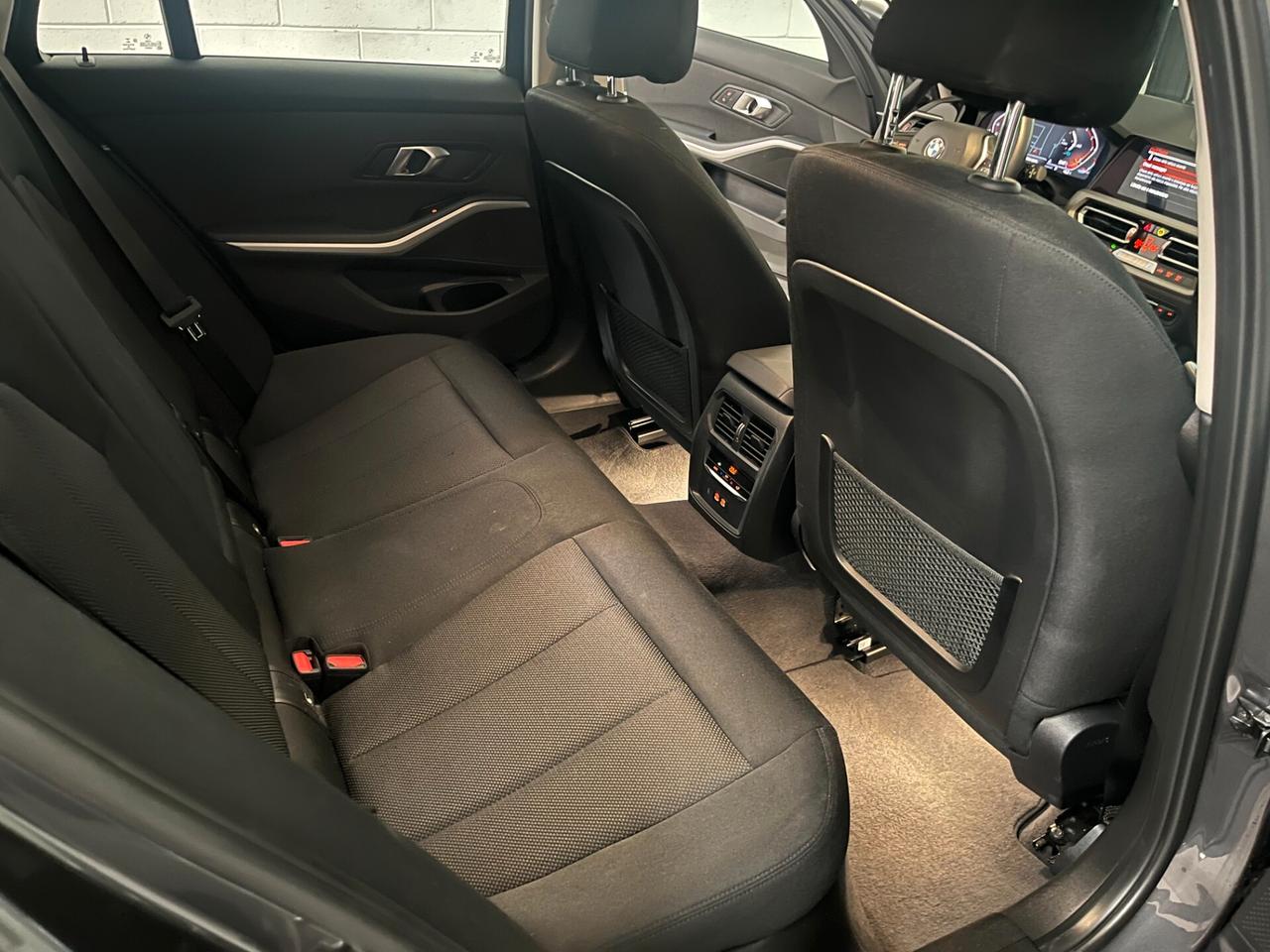 Bmw 320 320d 48V Touring Business Advantage