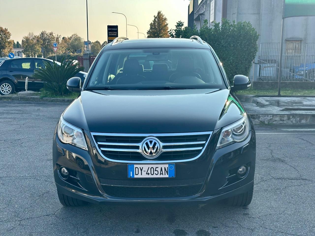 Volkswagen Tiguan 2.0 TDI DPF 4MOTION tiptronic Track & Field