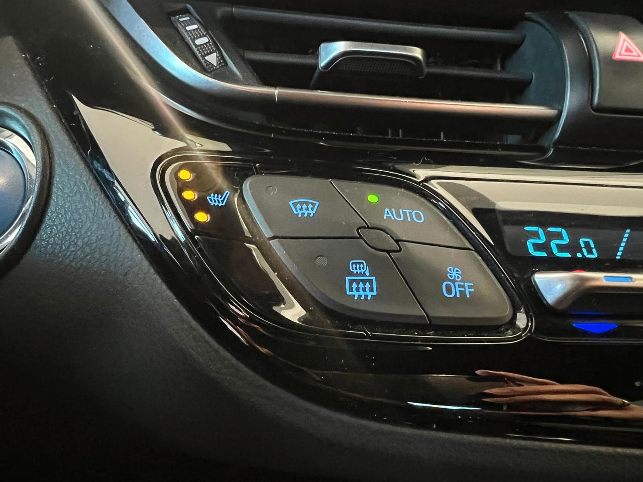 Toyota C-HR 2.0 Hybrid E-CVT Trend