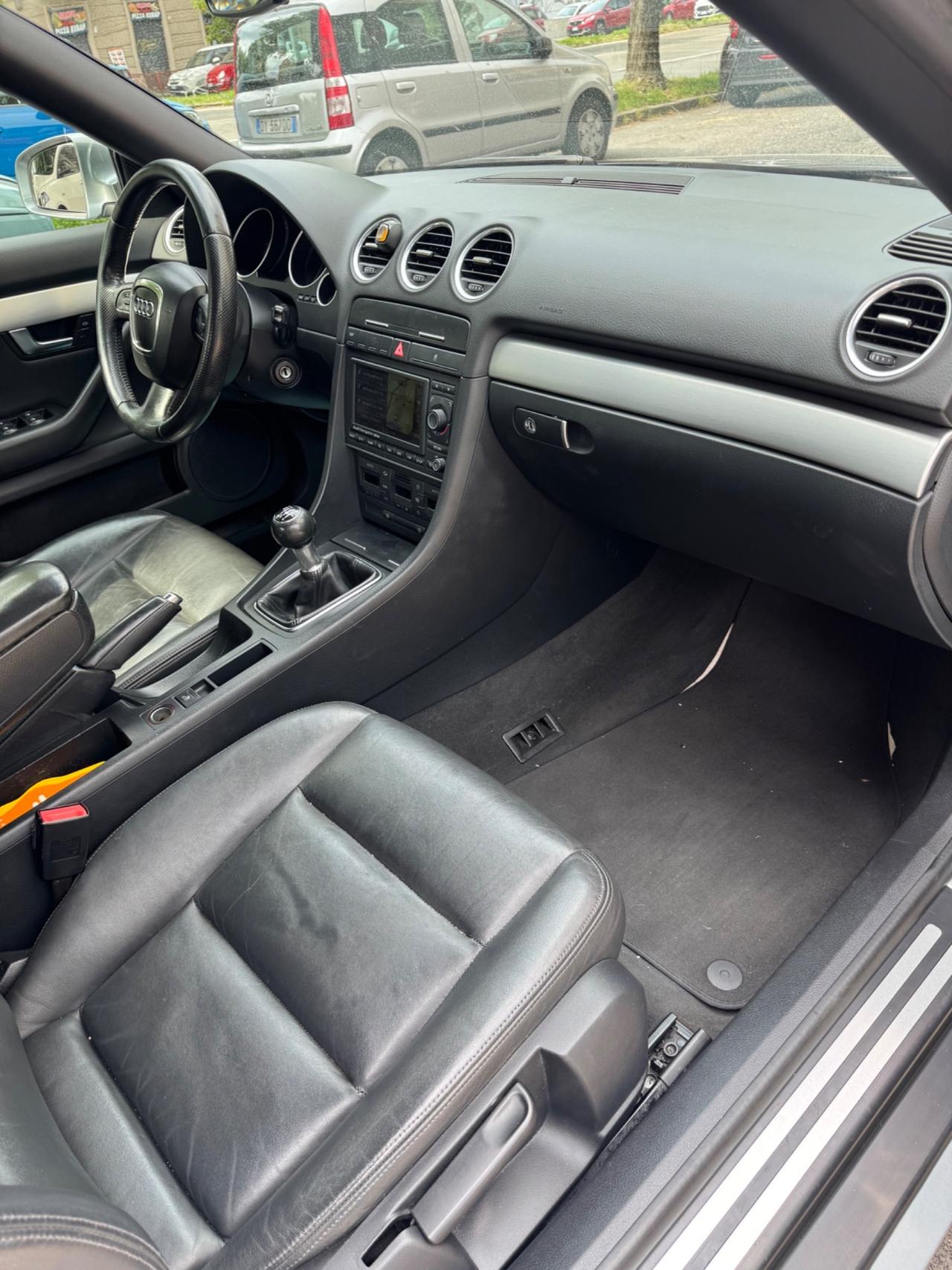 Audi A4 Cabriolet 2.0 TDi 140 cv 4 posti