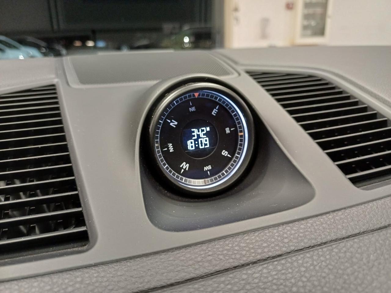 Porsche Cayenne 3.0 V6 Platinum Edition