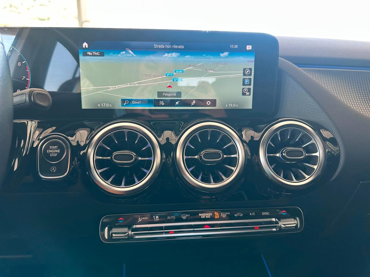MERCEDES GLA 200 MERCEDES BENZ. 4MATIC SPORT PLUS