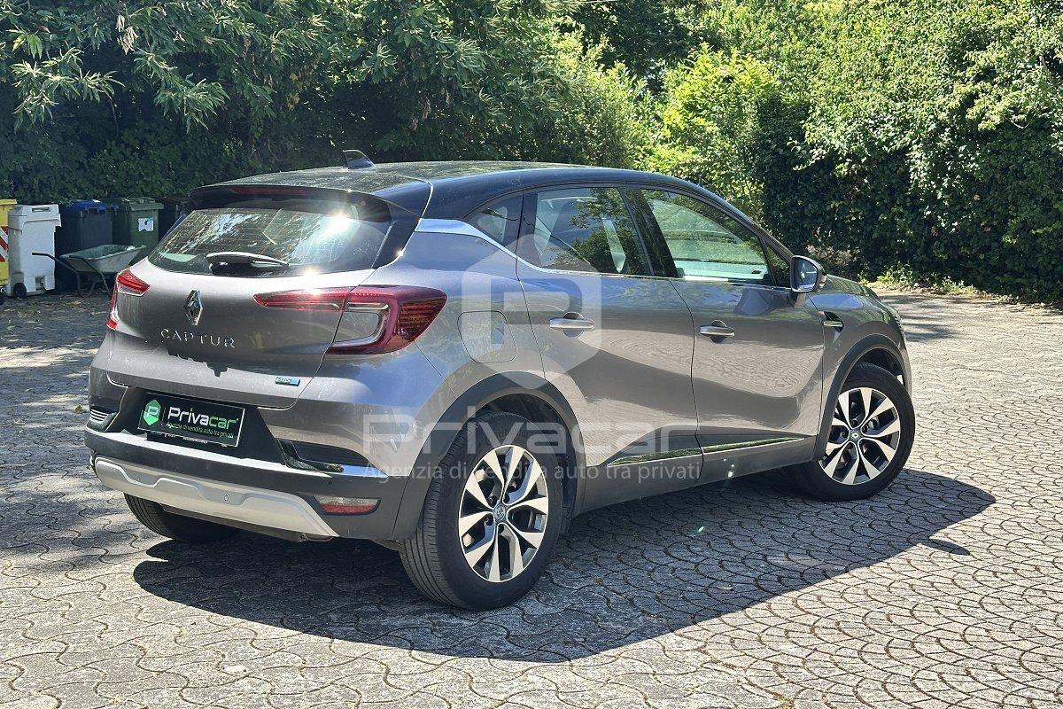 RENAULT Captur Plug-in Hybrid E-Tech 160 CV Intens