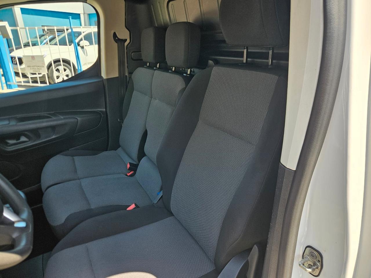 Opel Combo Cargo 3posti 1.5 Diesel 130CV S&S PC 1000kg Edition