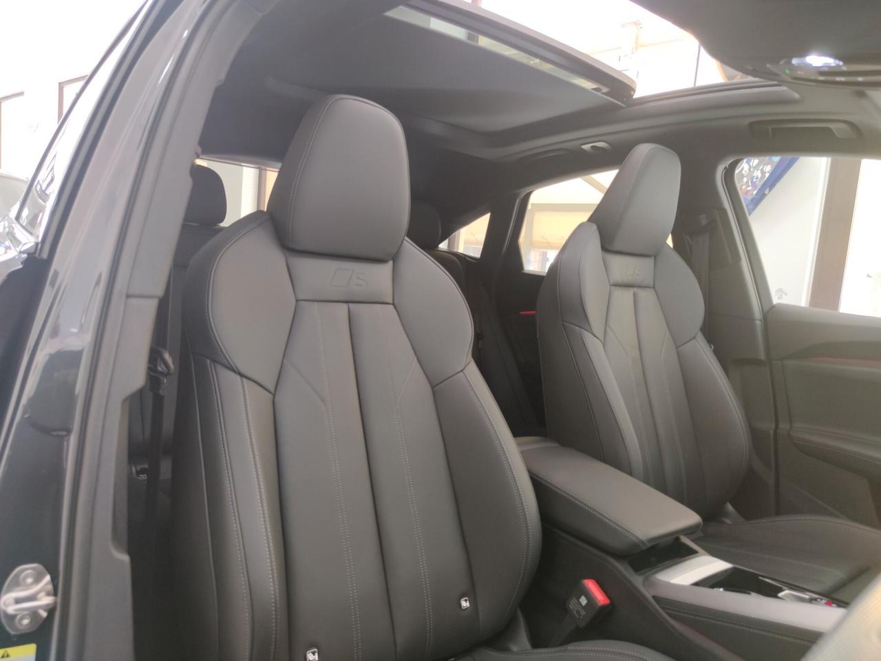 Audi Q5 40 2.0 tdi mhev 12V Identity Black quattro s-troni
