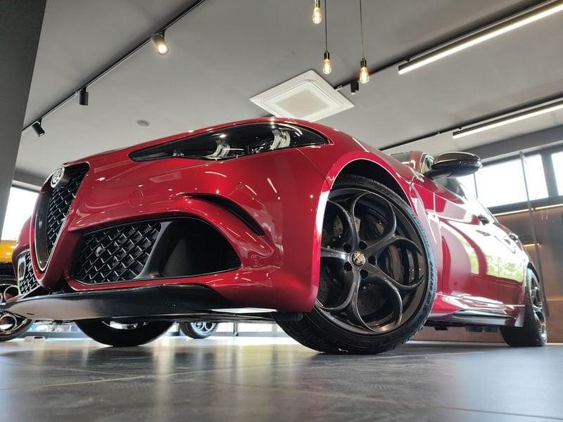 Alfa Romeo Giulia Quadrifoglio V6 520 CvQuadrifoglio Collezione