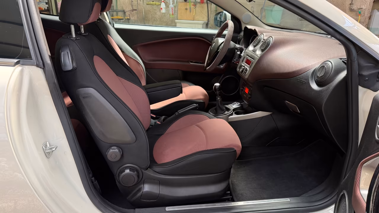 Alfa Romeo MiTo 1.3 JTDm 16V 90 CV Distinctive