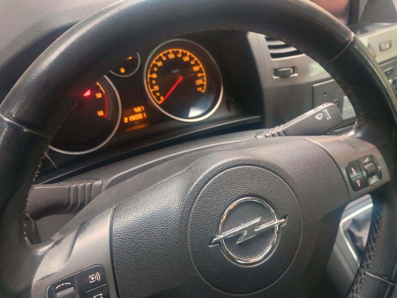 Opel Zafira 1.9 CDTI 120CV Cosmo