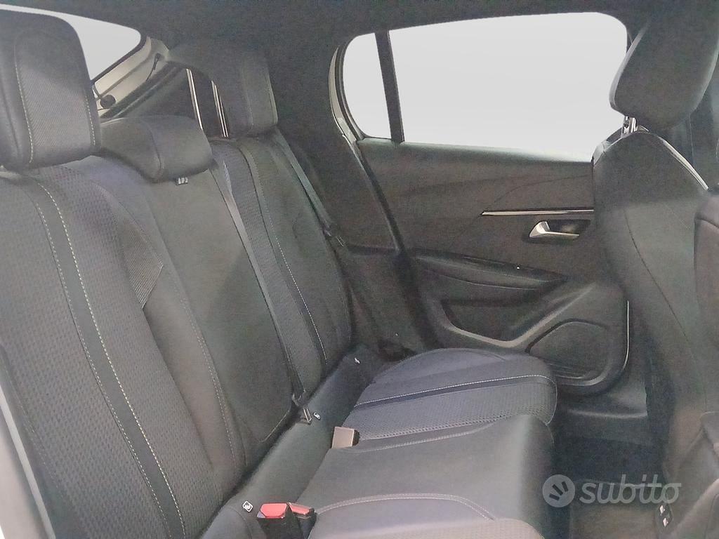 Peugeot 208 1.2 puretech GT Line s&s 100cv eat8