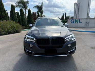 Bmw X5 xDrive25d Luxury - 2014 (motore nuovo)