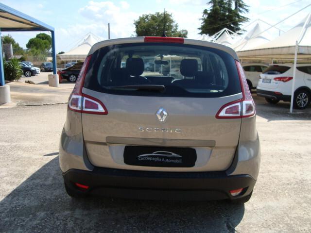 Renault Scenic X-Mod 1.5 dci Dynamique 110cv