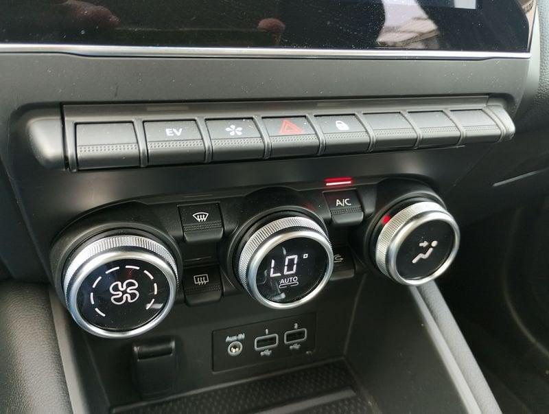 Renault Captur E-Tech plug-in hybrid Captur 1.6 E-Tech phev Intens 160cv auto my21